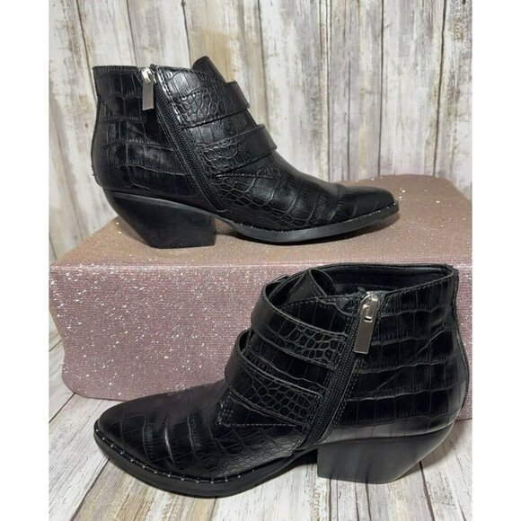 TREASURE & BOND Women 7M  Booties Harper Embossed Croc Ankle Black Buckles Zip - Picture 2 of 9